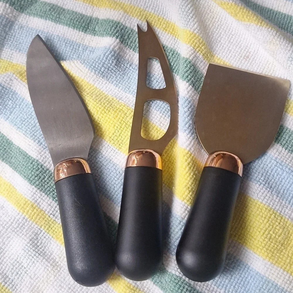 🎁3pc Cheese Knife Set FREE with Bundle Purchase!